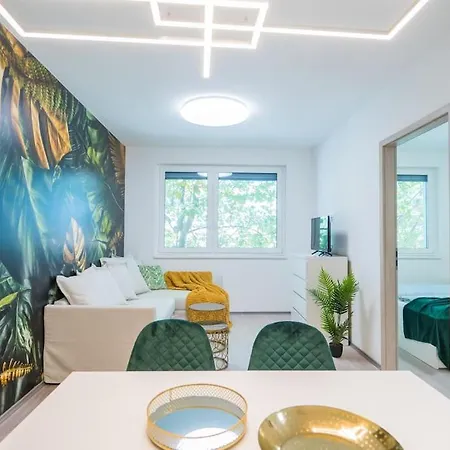 Apartment Jungle Siofok